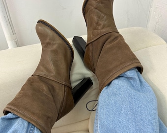 Brown  high lace up boots, Hobbs N.W.3 leather women high heel combat boots, vintage platform 90s  EU 39 US 8.5 , victorian medieval boots