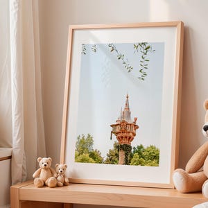 Disney Tangled Rapunzel Princess, Printable Disney World Photo, Magic Kingdom Print, Disney Home, Tangle Castle Wall Art, DIGITAL DOWNLOAD