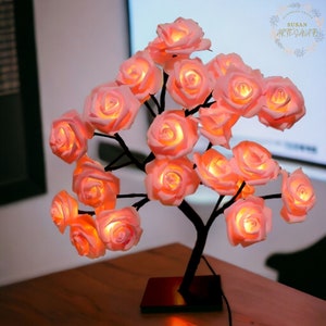 Lampada per albero di rose con petali a LED / 24 luci a LED per albero di rose / Decorazione fatta a mano per camera da letto / Luce per composizione floreale / Luce notturna per fiori Pink Rose