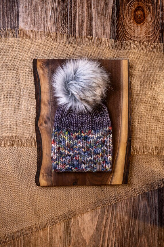 Candy Cane Saltwater Beanie (Adult) - 100% Merino Wool Beanie (Grey, Candy Cane)