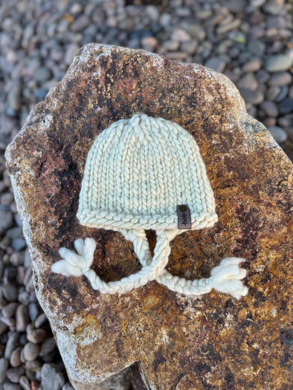 Natural White Infant Bonnet (0-6mo) - 100% Merino Wool Beanie (White)
