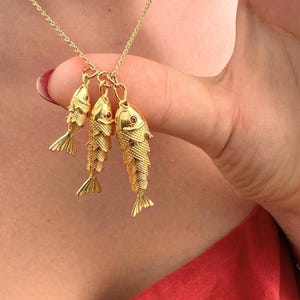 24k Gold Plated 3D Fish Necklace Articulated Fish Necklace Minimalist Fish Necklace Coastal Necklace Barracuda Necklace for Mothers Day Gift