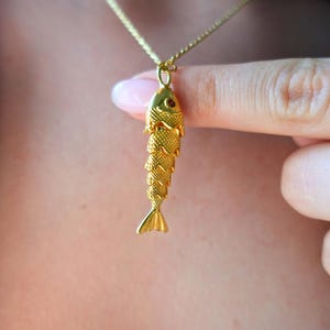 24k Gold Plated 3D Fish Necklace Articulated Fish Necklace Minimalist Fish Necklace Coastal Necklace Barracuda Necklace for Mothers Day Gift