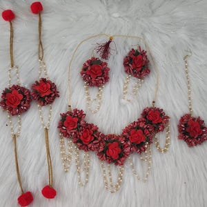 Floral Handmade Haldi Mehandi jewelry set Necklace,Earrings,Maang Tikka,and Hand Gajra Indian Wedding Bridal jewelry Mehandi Wedding Sangeet