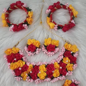 Floral Handmade Haldi Mehandi jewelry set Necklace,Earrings,Maang Tikka,and Hand Gajra Indian Wedding Bridal jewelry Mehandi Wedding Sangeet