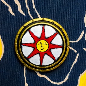 Sunlight Shield Magnet: Dark Souls Solaire of Astora, Gaming Decor