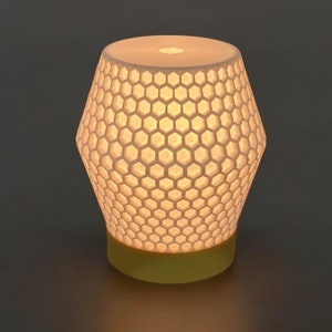 Honeycomb 3D Printed Lamp, Edison Lamp, Groovy Lamp, Cool Lamp, Colorful Lamp, Warm Glow Lamp, Mood Lamp, Side Table Lamp, Small Lamp, Bedside Lamp, Cool Lamp, Groovy Lamp, Colorful Lamp, Custom Lamp, Gift Lamp, 3D Printed Cool Gift, Edison Bulb Lamp