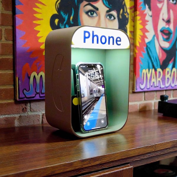 Vintage Phone booth MagSafe Charging Station for iPhone