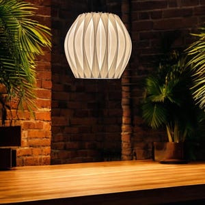 Lola Small Pendant Lamp Chandelier 3D Printed Pendant Light, E26 Edison Bulb