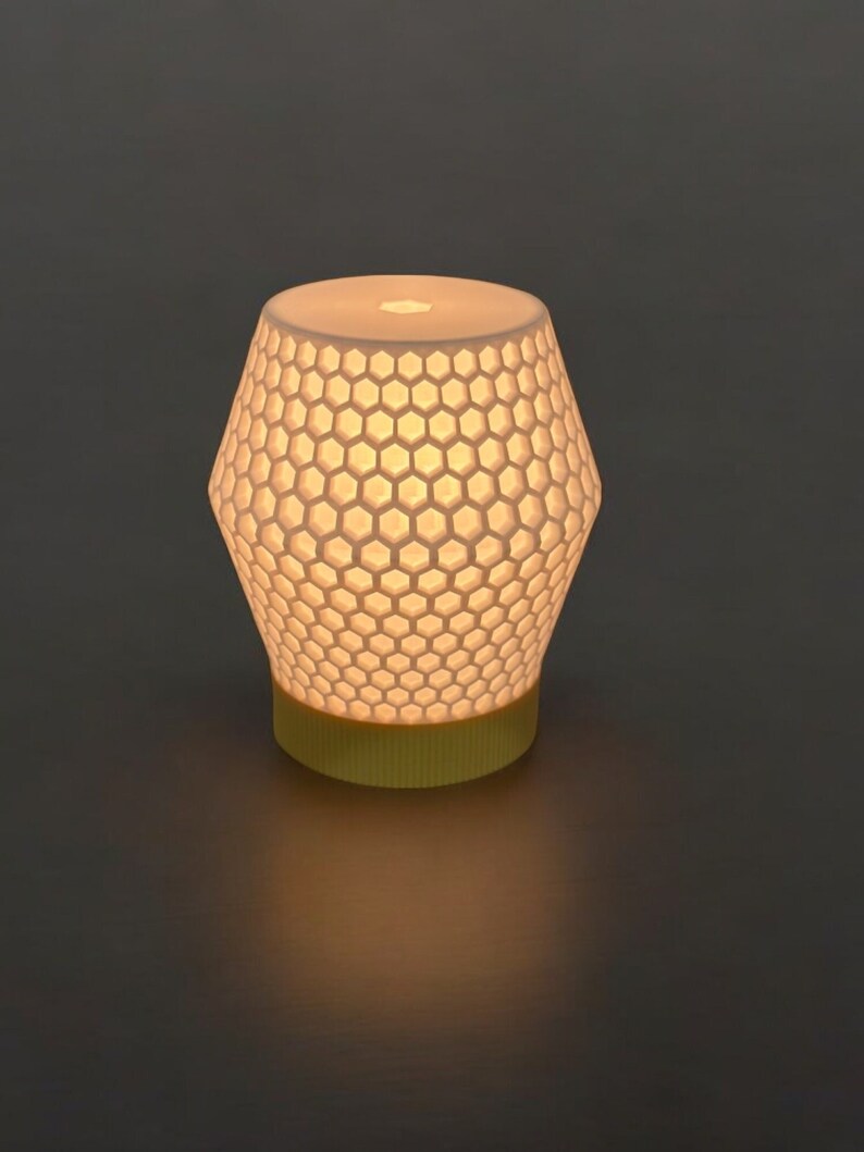 Honeycomb 3D Printed Lamp, Edison Lamp, Groovy Lamp, Cool Lamp, Colorful Lamp, Warm Glow Lamp, Mood Lamp, Side Table Lamp, Small Lamp, Bedside Lamp, Cool Lamp, Groovy Lamp, Colorful Lamp, Custom Lamp, Gift Lamp, 3D Printed Cool Gift, Edison Bulb Lamp