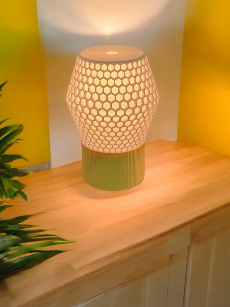 Honeycomb 3D Printed Lamp, Edison Lamp, Groovy Lamp, Cool Lamp, Colorful Lamp, Warm Glow Lamp, Mood Lamp, Side Table Lamp, Small Lamp, Bedside Lamp, Cool Lamp, Groovy Lamp, Colorful Lamp, Custom Lamp, Gift Lamp, 3D Printed Cool Gift, Edison Bulb Lamp