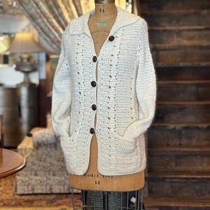 Vintage 1970s Cream Color Wool Open knit Cardigan