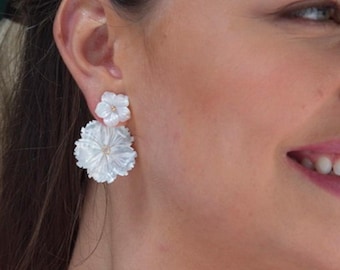 Perlmutt Blumen Ohrringe: 14K Vergoldetes Sterling Silber