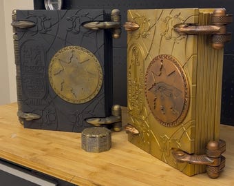 Das Mumienbuch Der Toten und Lebenden mit Schlüssel Prop Replica