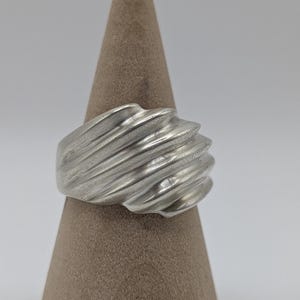 Vintage Taxco Mexico Modernist Sterling Silver Ribbed Ring Signed TT-55 Size 6 3/4 - 7