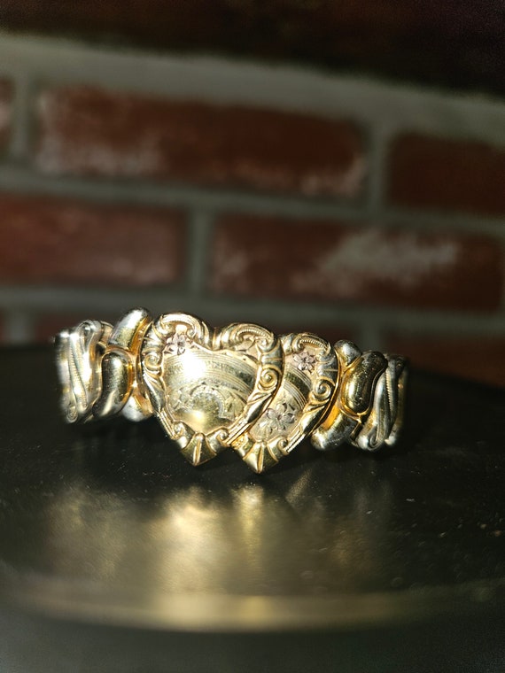 1942 Sweetheart Bracelet