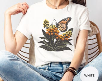 Monarch Butterfly on Milkweed T-shirt Gift for Butterfly Lover