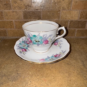 Bone China Tea Cup and Saucer England-Caldough China