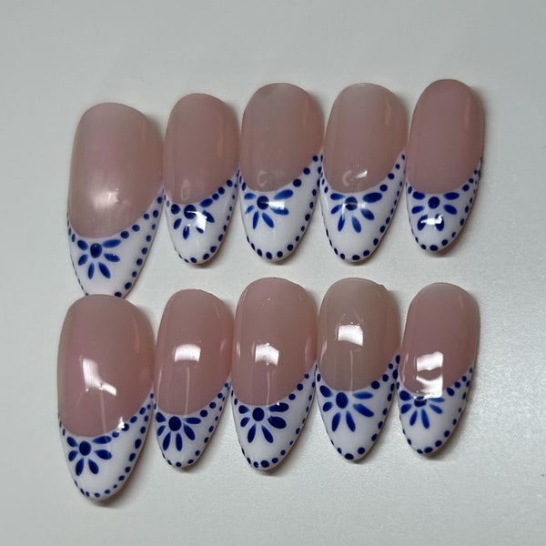 greek inspired press-on nails