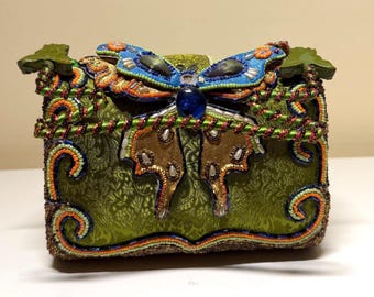 Mary Francis Beaded Butterfly Purse in Green - Retired (imperfections)