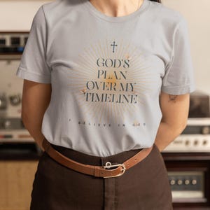 God&#39;s Plan Christian Shirt for Women - Faith Over Fear Tee - Religious Boho T-Shirt - Minimal Jesus Shirt Gift, Catholic Tee, Catholic Faith