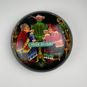Round Wooden Trinket Jewelry Treasure Box Folk Art Hand Painted. Friends Vintage Mexican Style