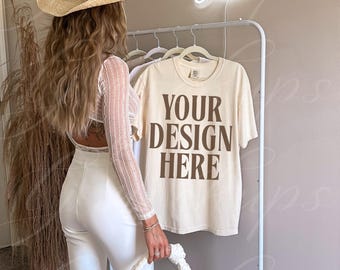 Comfort Colors 1717 Shirt Mockup, CC1717 Elfenbein Bachelorette Shirts Küsten Cowgirl Boho Brautparty T-shirt MockUp Pinterest Ästhetik
