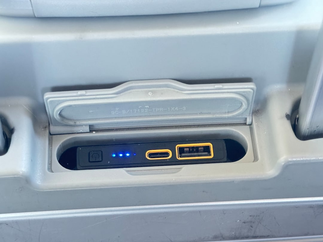 Away Suitcase USB-C Battery Replacement Adapter for Nitecore 10,000 Mah 