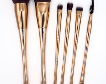 Essential Beauty Kit 6PCS Brush Set Luxury Full-Size Makeup Set for Precision Blending Flawless Finishing