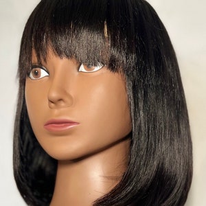 Short Straight Human Hair Wig Brazilian human Hair 08 inches - full machine sewing