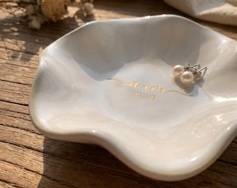 Custom Monogram Ring Dish, Personalized Jewelry Tray with Initial, Engraved Ceramic Trinket Holder, Wedding & Engagement Gift for Couples