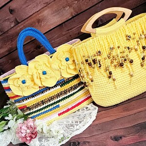 Carteras y bolsos hecho  a mano cargados de buena vibra y mucho amor