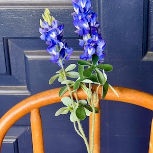 Bluebonnet faux Stem 20" With 2 Blossom Heads Faux Texas Wildflower Bouquet Each blossom measures 4 inches.Stems come in 4 varieties