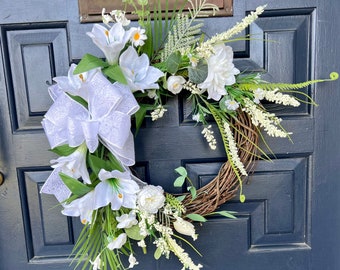 everyday round white grapevine wreath