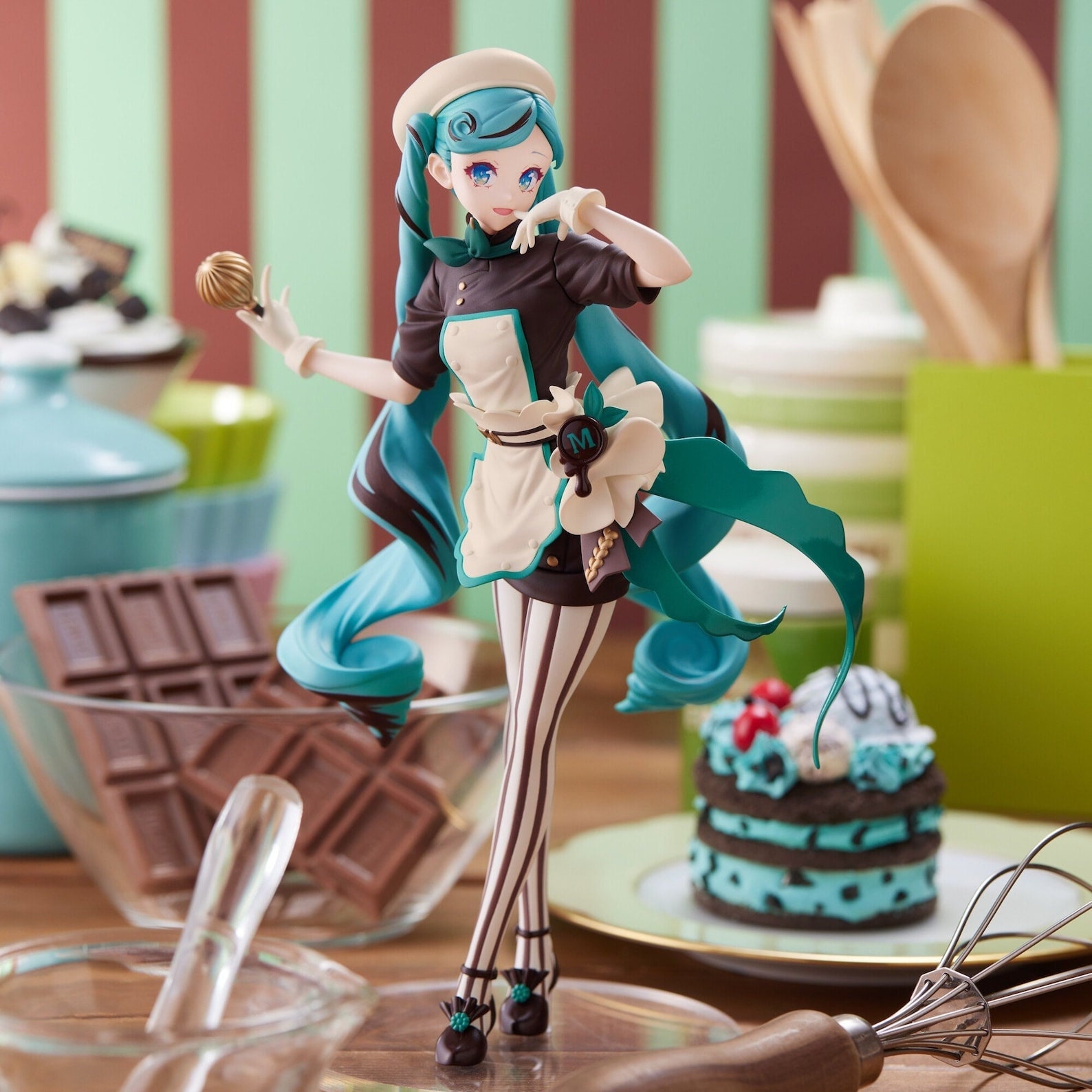 平安名すみれ 1/7スケールフィギュア – フィギュア通販はFURYU
