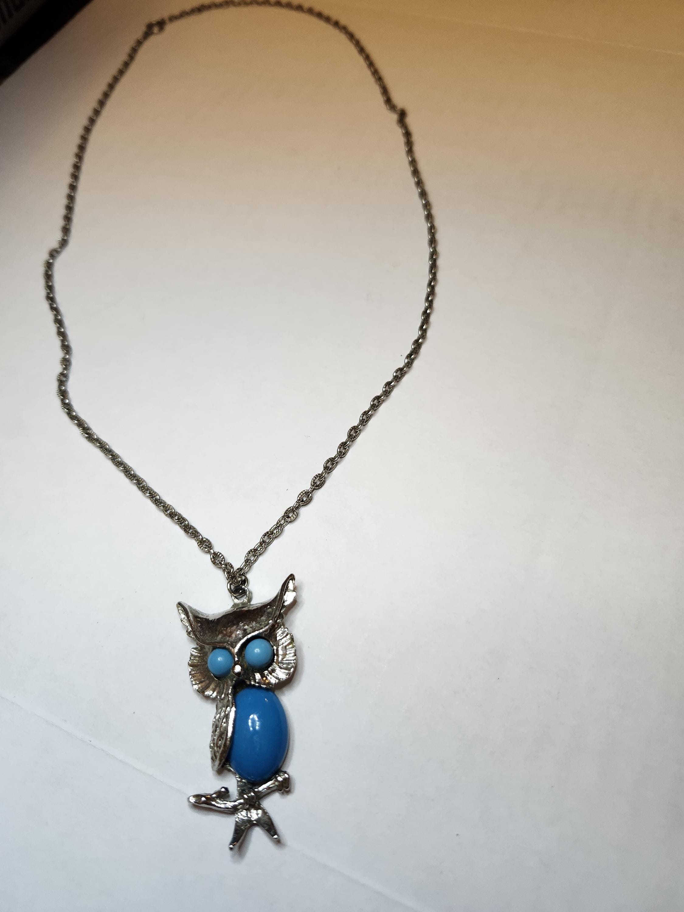 Pendentif Chouette Hibou Vintage Avec Perle Turquoise - Couleur Argenté - Référence 5584 - Occasion