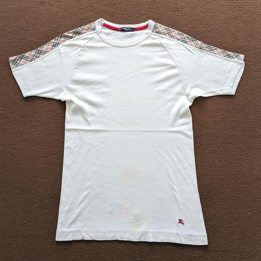 Vintage BURBERRY London Luxury Brand T-shirt