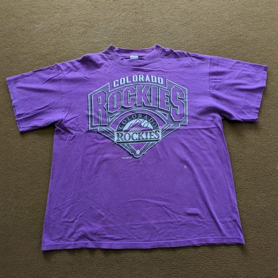 応援グッズ 90s MLB \"COLORADO ROCKIES\" Baseball Tee 90s Colorado Rockies All Over Print MLB T-shirt Vintage
