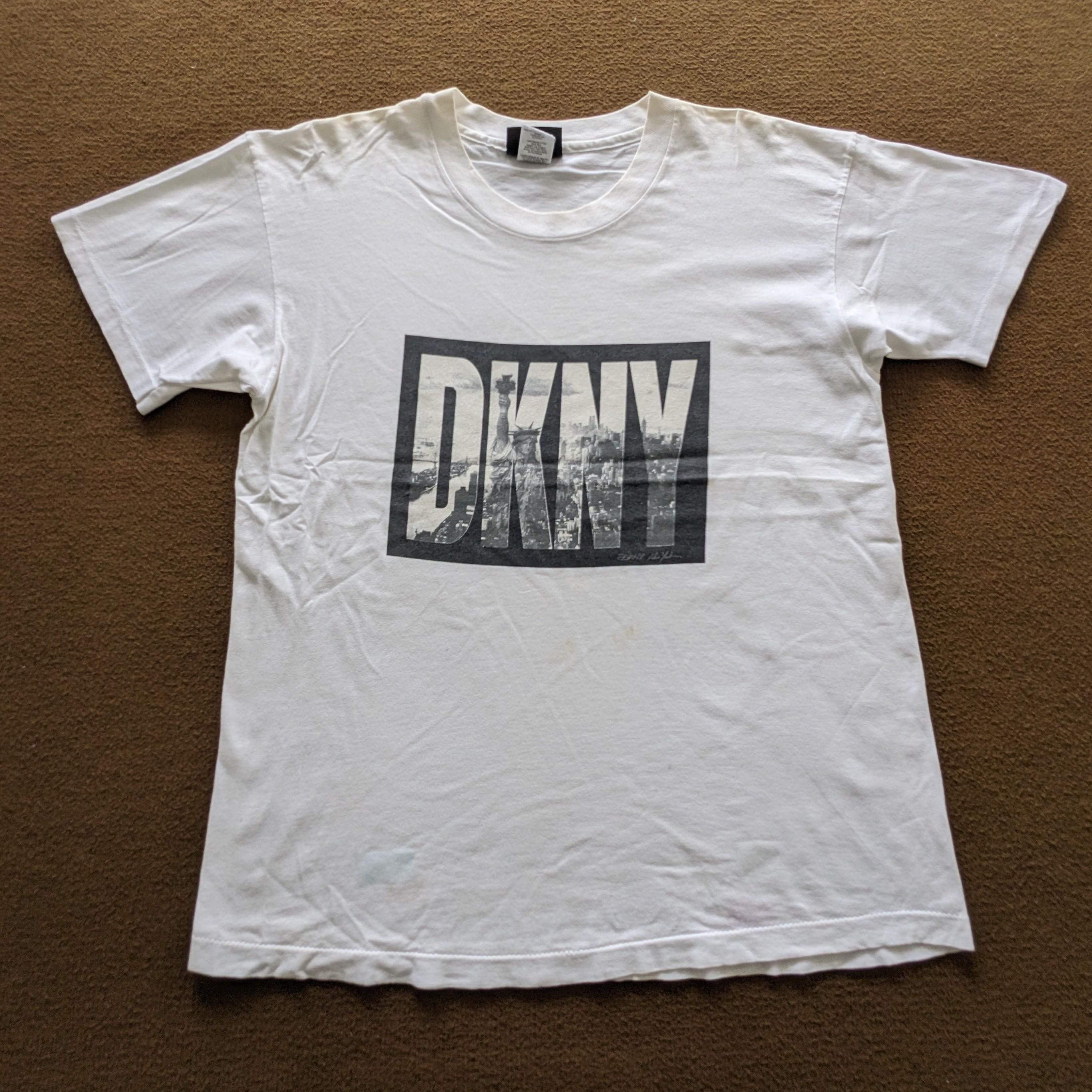 archive dkny print shirts Vintage 2000\u0027s Archive DKNY Red Baby Tee with Logo Print (S