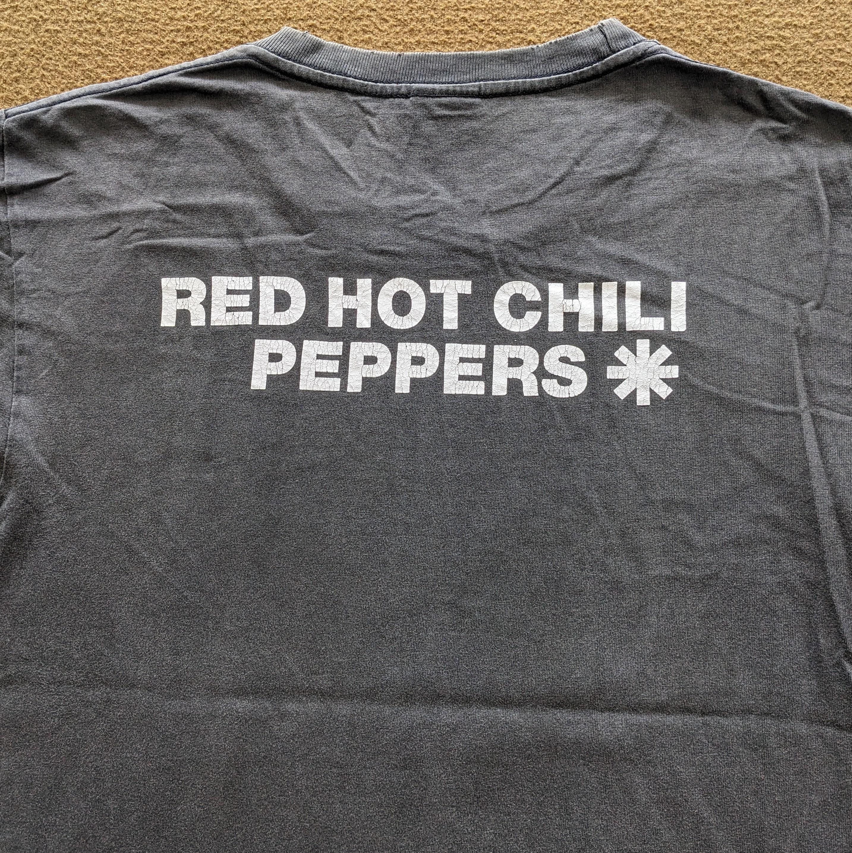 Vintage Red Hot Chilli Peppers American Rock Band T-shirt - Etsy