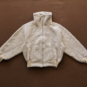 Vintage UNIQLO Winter Style Sherpa Japanese Brand Sweater