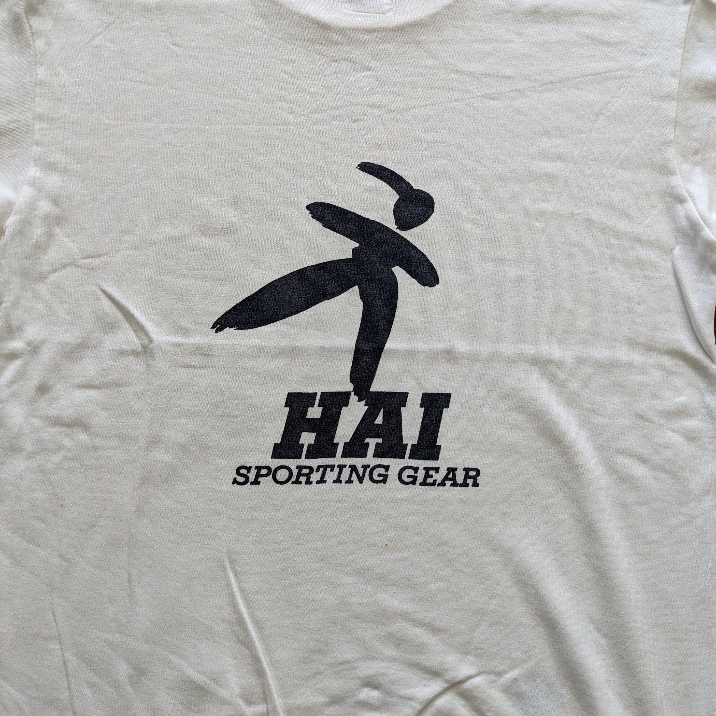 希少 HAI SPORTING GEAR【イッセイミヤケ】 半袖Tシャツ Vintage HAI Sporting Gear by Issey Miyake Japanese Brand T-shirt