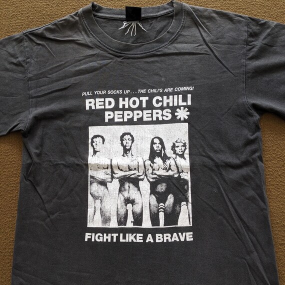 Vintage Red Hot Chilli Peppers American Rock Band T-shirt - Etsy