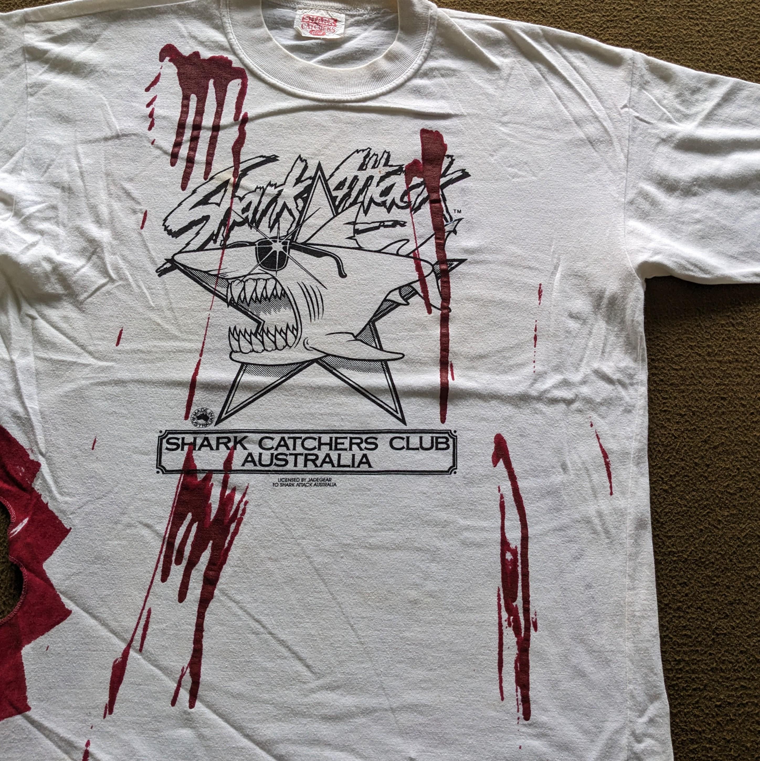 80sビンテージ Tシャツ Shark Catchers Club シャーク 鮫 Vintage Shark Attack Shark Catchers Club Costume Tshirt - Etsy