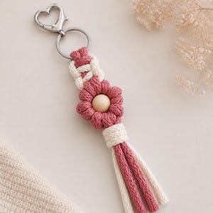 Macrame Flower Keychain Tutorial | 41-Page PDF Pattern | Beginner Level | Detailed Step-by-Step Photos & Knot Guide | Instant Download image 6