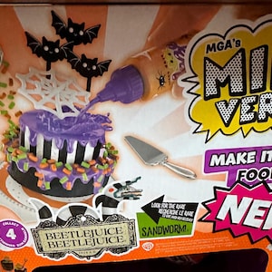NEW Miniverse Make It Mini Food Halloween Series 2 Spooky Cake Early