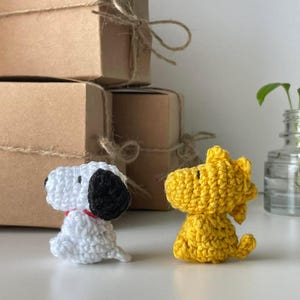 Crochet Mini Dog & Bird Pattern | Low-Sew Amigurumi Keychain Set PDF | Tiny Plush Crochet Tutorial | Beginner Friendly 2-in-1 Pattern