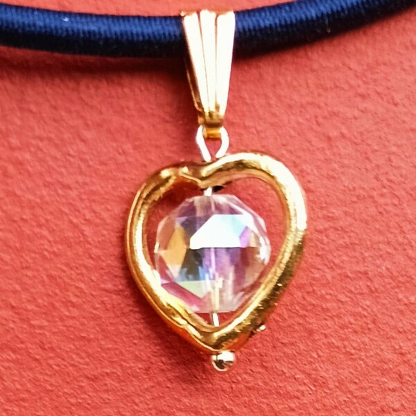 Pendentif coeur cristal