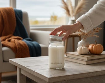 Hibiscus Palm 100% Soy Candle