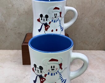 Vintage 2001 Disney Mickey Mouse Snowman Snow Flake Christmas Holiday Coffee Mug